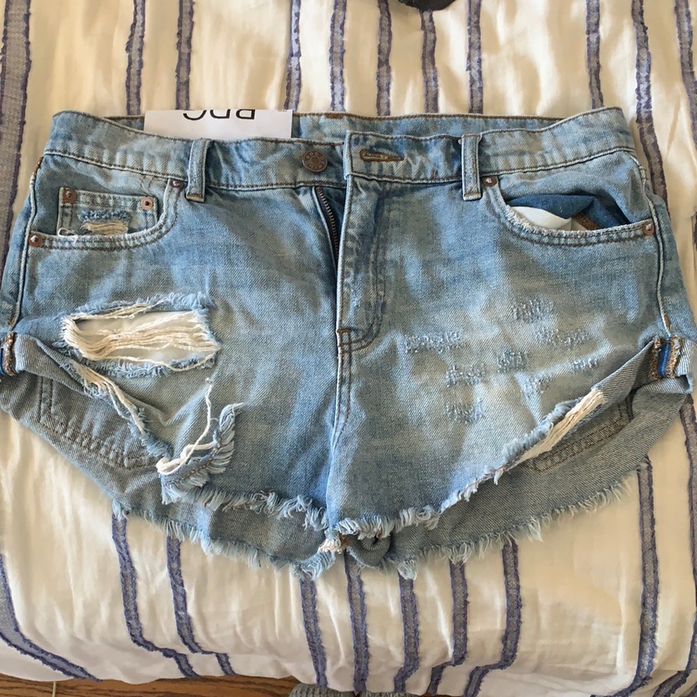 Selling these shorts that don’t fit anymore